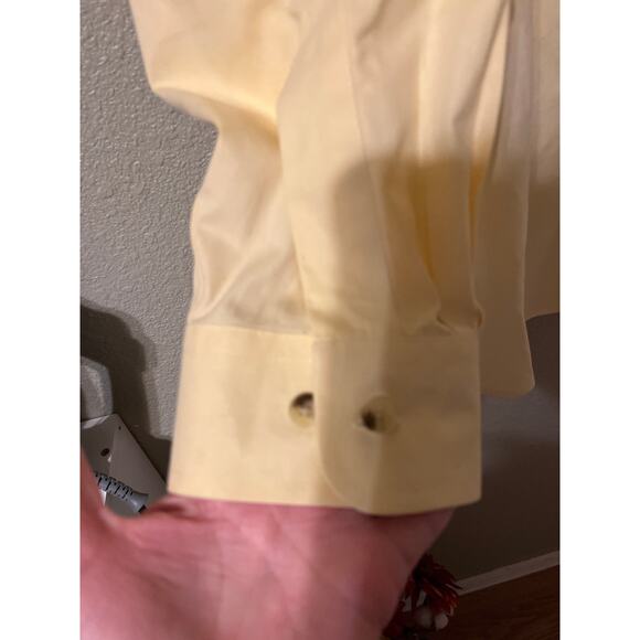 L.L. Bean means button in front shirt - Picture 4 of 6